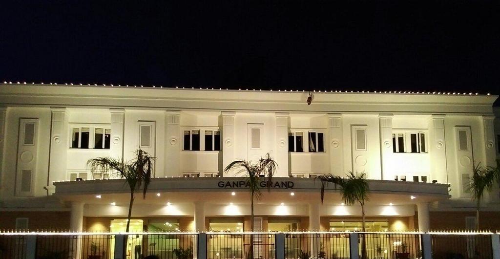 Ganpat Grand Hotel Palni Exterior photo